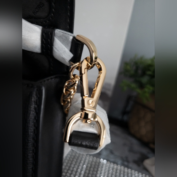 ❗️LOW START ❗️Michael Kors NWT Sonia Medium Leather Shoulder Bag- Black - Picture 11 of 14